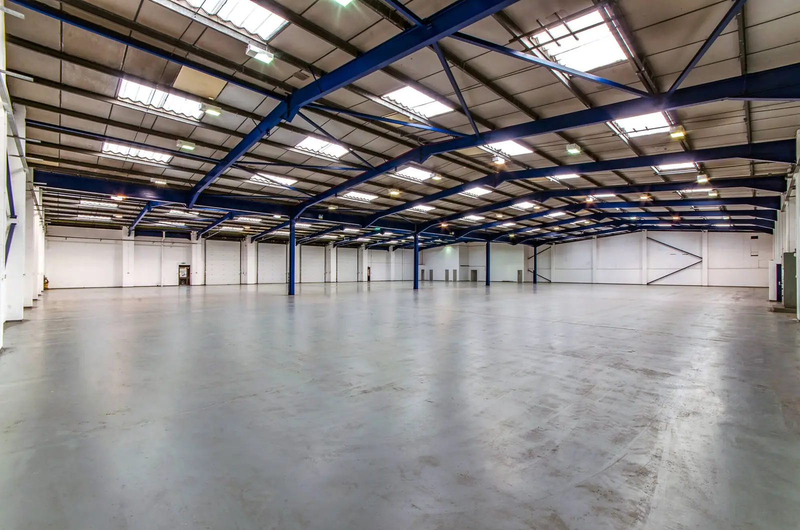 Wide warehouse interior at Latchmore Park