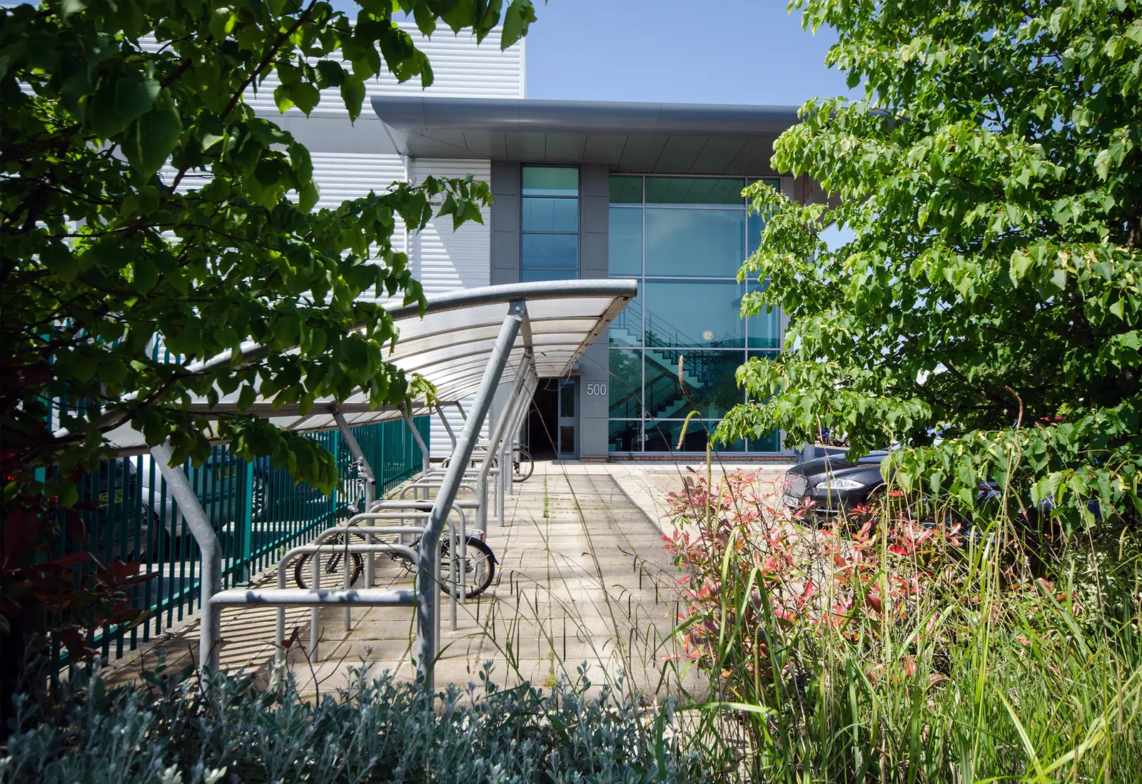 Skyline 120 entrance with a glazed stair core